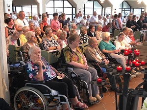 Der Gottesdienst zur Elisabethwallfahrt 2019 in der Bonifatiuskirche Leinefelde.