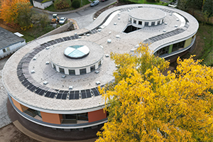 Caritas Hospizzentrum von oben aus der Luft
